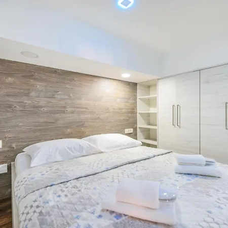 Sweet Escape - Old Town Zadar